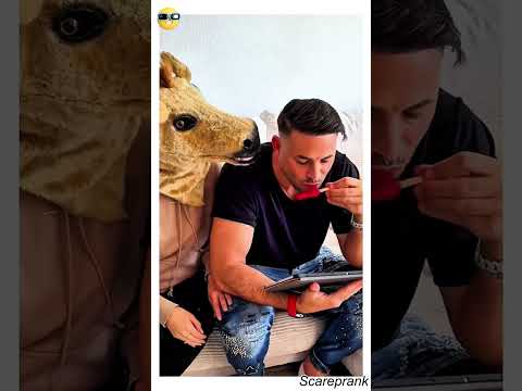 #pranks #scared #jumpy #fun #funny #eprank #prank #funnyvideos #bushman #jumpscare #fail  #scarecam