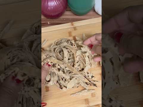 Leftover roti breakfast#Roti se breakfast#recipe #testy#food#healthy#shorts#viralvideo