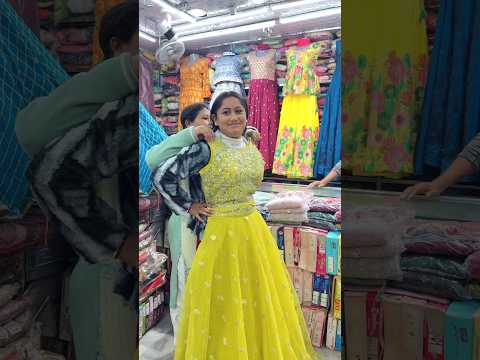 বৌভাতের লেহেঙ্গা কিনতে গেলাম 😍😍 #shorts #minivlog