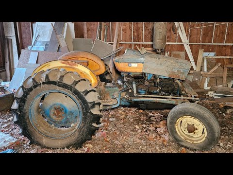 60's Diesel Tractor Sitting 20 Years WILL IT RUN and DRIVE? NNKH