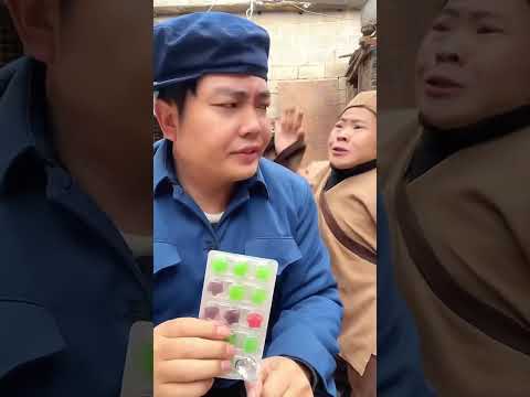 A lovely Chinese man crying and fight each other for candy | 可爱的中国男人哭着打架抢糖果 #mukbang#asmr#part4