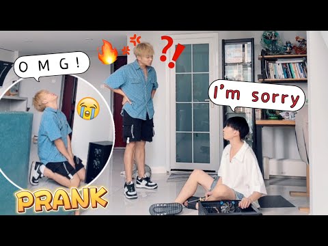 If I Secretly Dismantle My Boyfriend’s Computer🤣, How Will He React?！ Cute Gay Couple Prank🥰