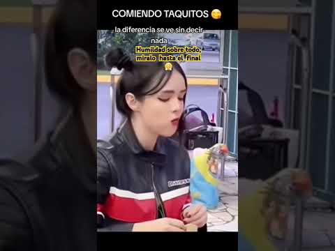 Famosos comiendo taquitos #parati ##fyp #comiendotaquitos