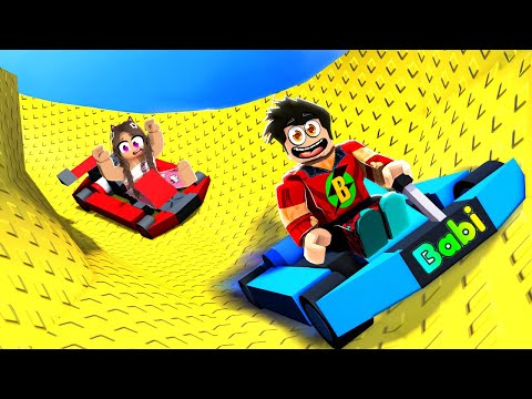 AYBÜKE İLE KAYDIRAKTAN AŞAĞI ARABA İLE İNDİK! 😂 Roblox Ride A Cart Down A Slide