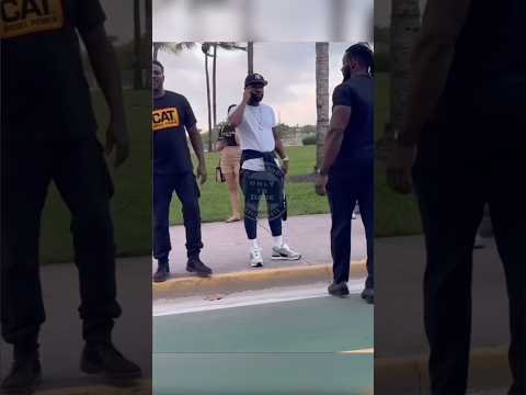 Floyd Mayweather and his security get into altercation after not wanting to be filmed👀| #ONLYinDADE