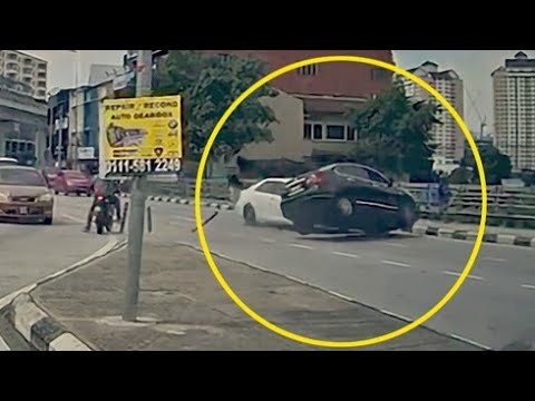 "Rempuh pejalan kaki" | WARGA BANGLA LANGGAR LAMPU ISYARAT, PEMANDU CAMRY DAN PEJALAN KAKI
