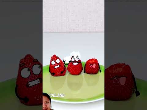 makan stroberi 🍓 #goodland #animation #funny #strawberry #memes