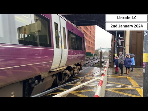 *Warbling Alarm* Lincoln High Street Level Crossing (02/01/2024)