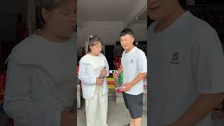 讲价是个技术活，还得在练搞笑夫妻万万没想到防不胜防