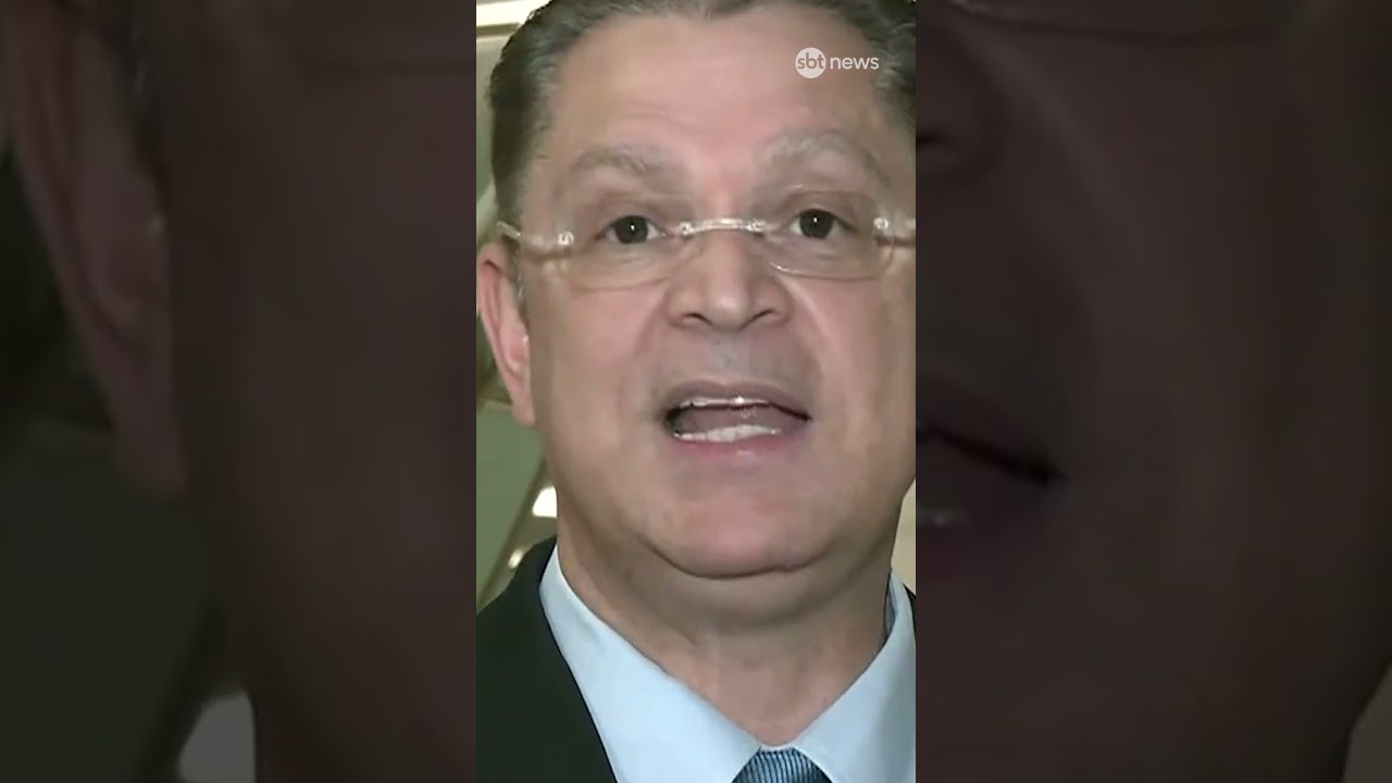 Líder do PL questiona PEC do fim da escala 6×1 e propõe modelo por hora