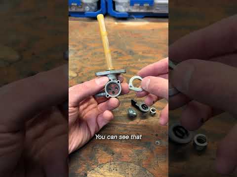 How does reserve on a Petcock work? | Motorcycles explained 🏍️