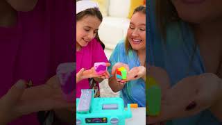 AD Ruby and Bonnie Play Doh Super Slice Cake