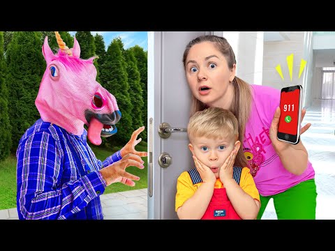 Who's At the Door + More Diana and Roma's Family Kids Videos