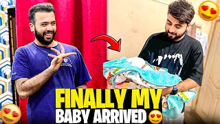 Zaryab Ka Baby Ho Gya 😍 | @HitPranks 