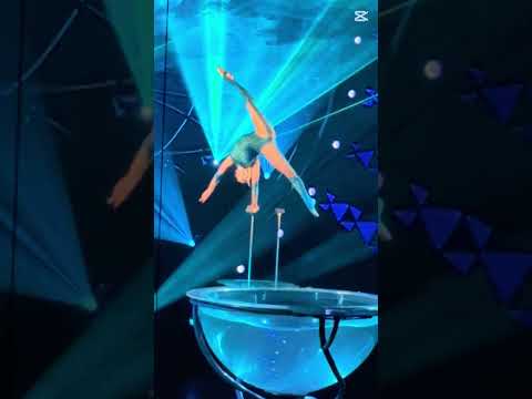 🤸 Mind-Blowing Acrobatics at Cirque du Soleil ʻAuana in Waikīkī 🌺 #viralvideo #cirquedusoleil