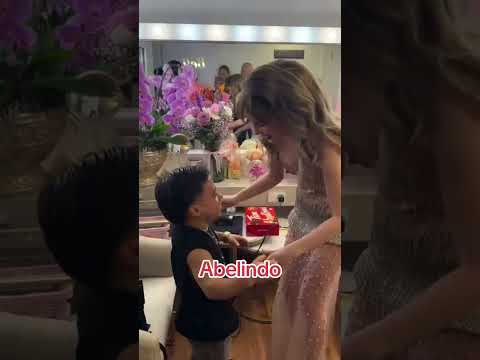 Díganme que no estoy soñando porfa @belindapop tqm #belinda #abelito #lacasadelosfamosos #abelindo