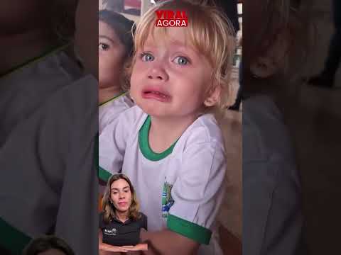 Olha o que essa PROFESSORA FAZ quando a CRIANÇA CHORA na escola...