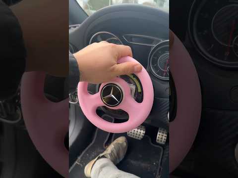 Kleinste Lenkrad der Welt 🤯 Probefahrt!!!  #auto #mercedes #amg #lenkrad #bobbycar