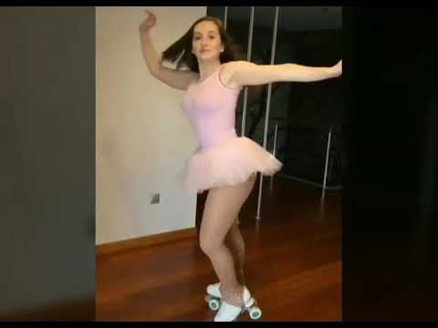 "It could be red or it could be yellow...It could be every colour you like" Dance Challenge Tik Tok