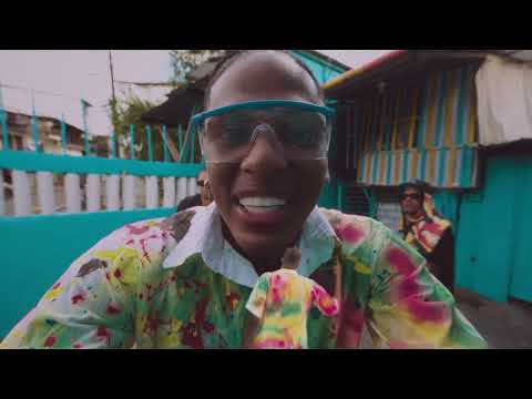 LATOO - CWERA FT MACAFI X MOYZ- (Video Oficial) | The Riding Voice ComeBack