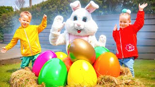 EASTER BUNNY visits Gaby and Alex on Easter & Egg Hunt