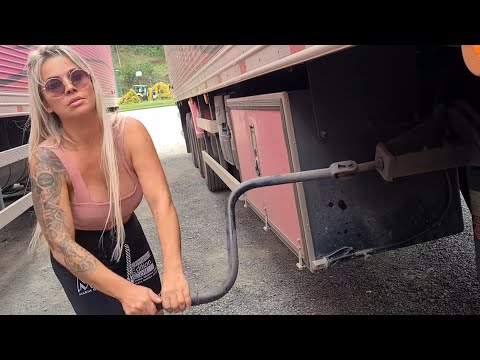 LEVARAM O 500TÃO... ME RESTOU O SCANIA ROSA? #CAMINHÃO #CAMINHONEIRA #SHEILATRANSPORTES