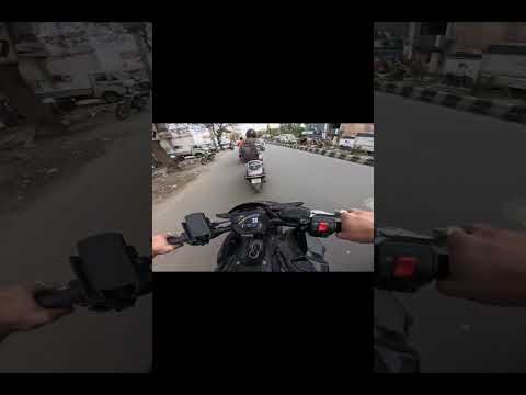 Z900 Delhi ke traffic mein kya hi bhayanak hyper right karti hai #super #bike #z900