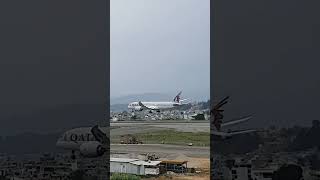 qatar airways low and fast landing #shorts