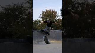 Oliver B.C Skatepark with Jim and Dennis #skateboarding #britishcolumbia #4k #samsung #sk8