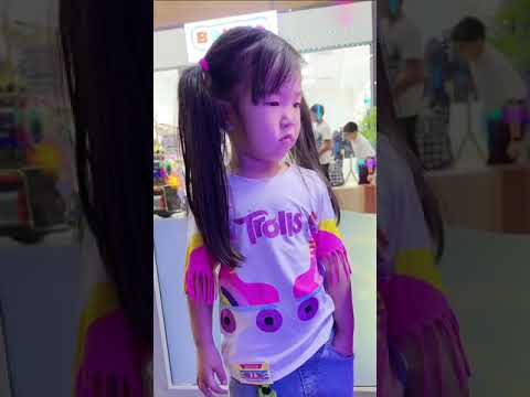 She thought she lost a coin, but the boy helped her 🥺😭 follow Leonata family #shorts Tiktok