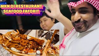 MAIN DI TAMAN SAMBIL LIAT ARTIS,LANJUT MAKAN KE RESTAURAN SEAFOOD TERENEK YG ADA DI KOTA AL AHSA