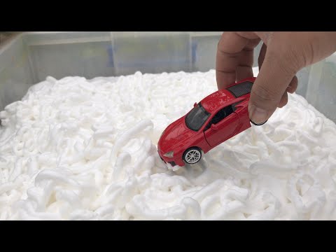Cars Fall In The Water Welly Cars #25