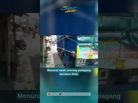 Akses Jalan Pasar Rakyat Sumedang Rusak Parah, Pedagang dan Pembeli Terhambat