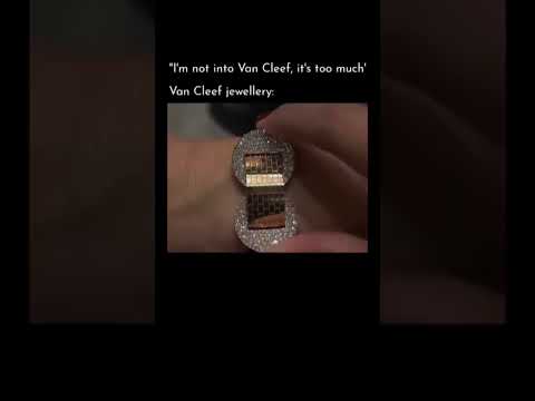Jewellery speaks itself 😮‍💨 #vancleef #life