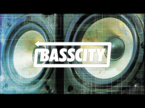 MAYETRIX - HOLD ME CLOSE 2 U [Trap]