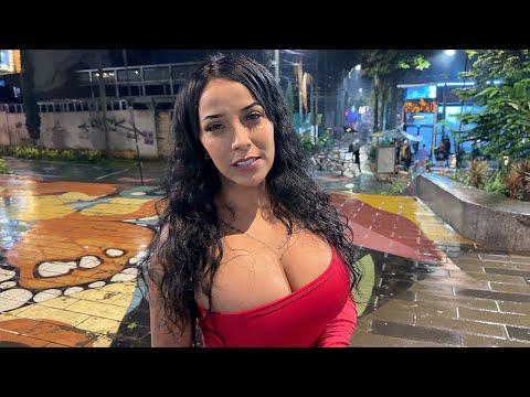 🇨🇴 MEDELLIN 2:00 AM NIGHTLIFE DISTRICT COLOMBIA 2024 [FULL TOUR]