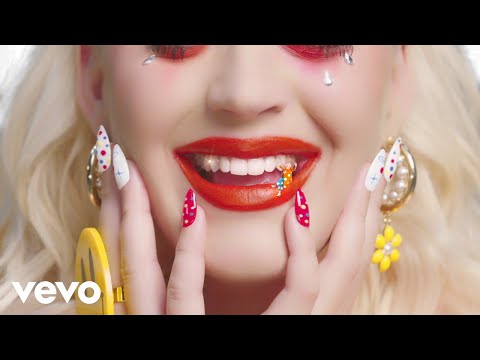 Katy Perry - Smile (Performance Video) - YouTube