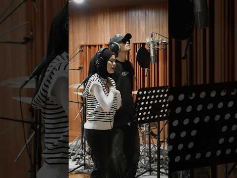 Bellestrelle ft Harry Azrul - Jiwa Yang Mengalah