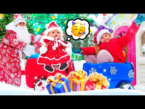 Bebekler için yılbaşı video! Maya ve Lina, Noel Baba'ya yardım ediyor! Eğlenceli oyunlar