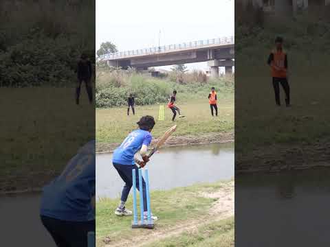 water cricket ??? Asif cricket lover #cricket #water #watercricket #practice #perfect #shorts