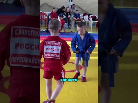 Ce gamin est beaucoup trop intimidant 🥶