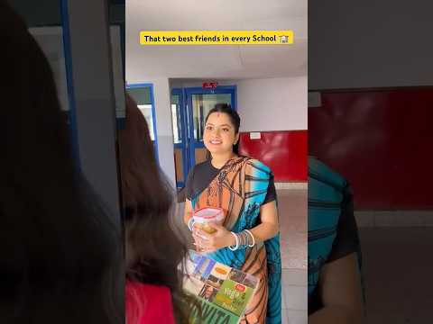 Har school m aisi 2 teachers jarur hoti hai👩‍🏫😂 #shorts #funnyshorts #ytshorts #teacherslife
