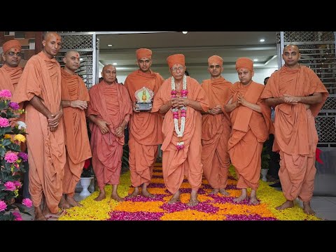 Gurumaharaj Padharamni | Vadodra Gurukul #gurumaharaj #vadodara #gurukul