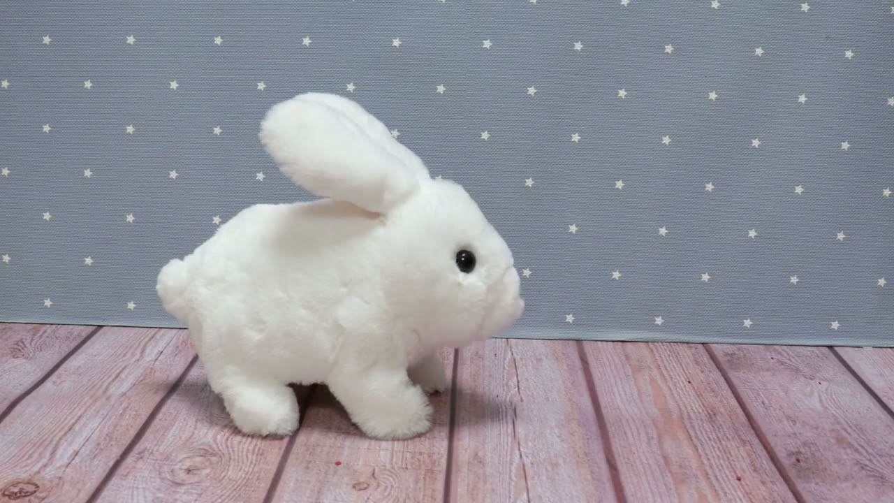 Игрушка Кролик интерактивный белый - видео