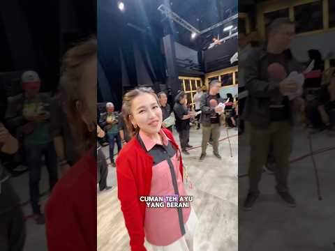 Beraninya Ayu Ting Ting Buat Limbad Begini #ayutingting #limbad