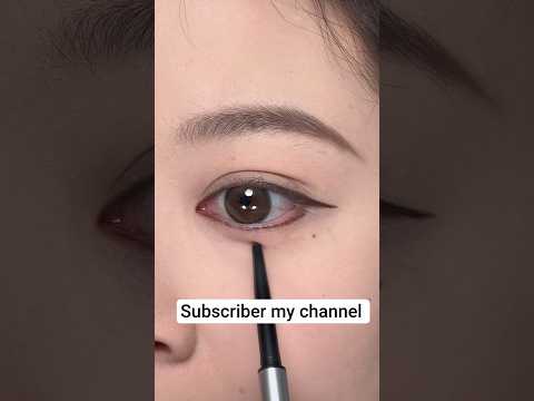 Close-Up Makeup Tutorial | Easy Eyeliner, Under-Eye Bag & Lower Lash Makeup for Absolute Beginners