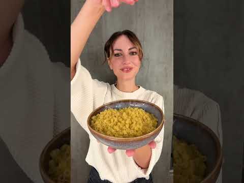 🥄 MINESTRA di LEGUMI e PASTA - ZUPPE di STAGIONE EPISODIO 1😎 #Shorts