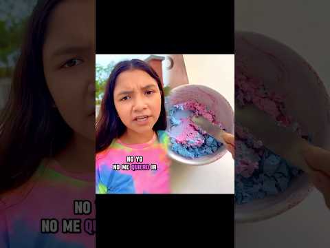 MARIA BELEM SE CONVIRTIO EN LA SIRENA DE LA ALBERCA 😱