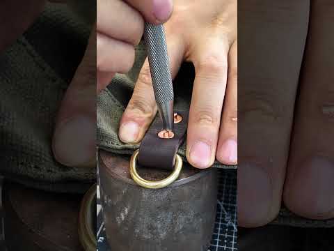 How to use brass rivets #leather #bag #leatherbackpack #shorts#copper #rivet #leathercraft #diy