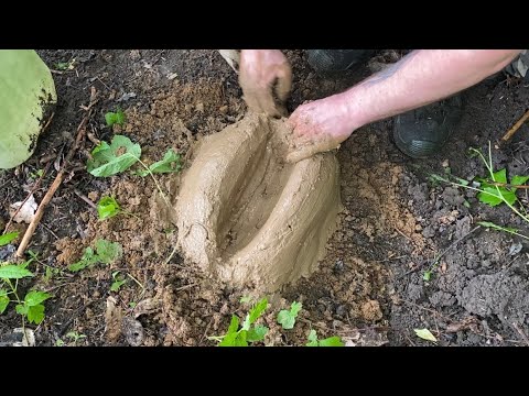 Как сделать НОЖ в ЛЕСУ, если забыл его дома? Кузнец в диких условиях! Юмор!